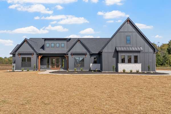 3712 Budds Creek Rd, Palmyra, TN, 37142